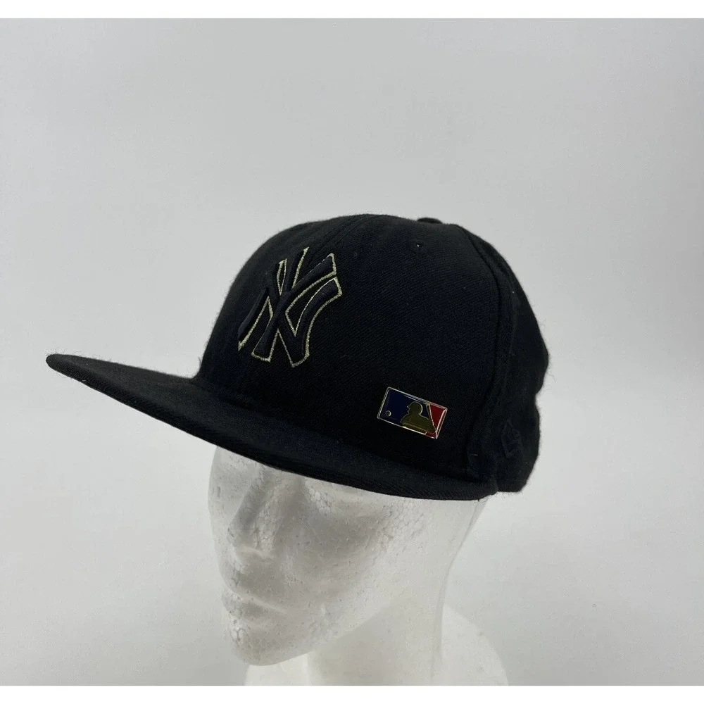 New York Yankees Snapback Hat Cap Logo Black Gold New Era GOLD MLB PIN‎ RARE